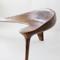 <a href="https://www.galeriegosserez.com/artistes/loellmann-valentin.html">Valentin Loellmann </a> - OnePiece - Banc d'angle